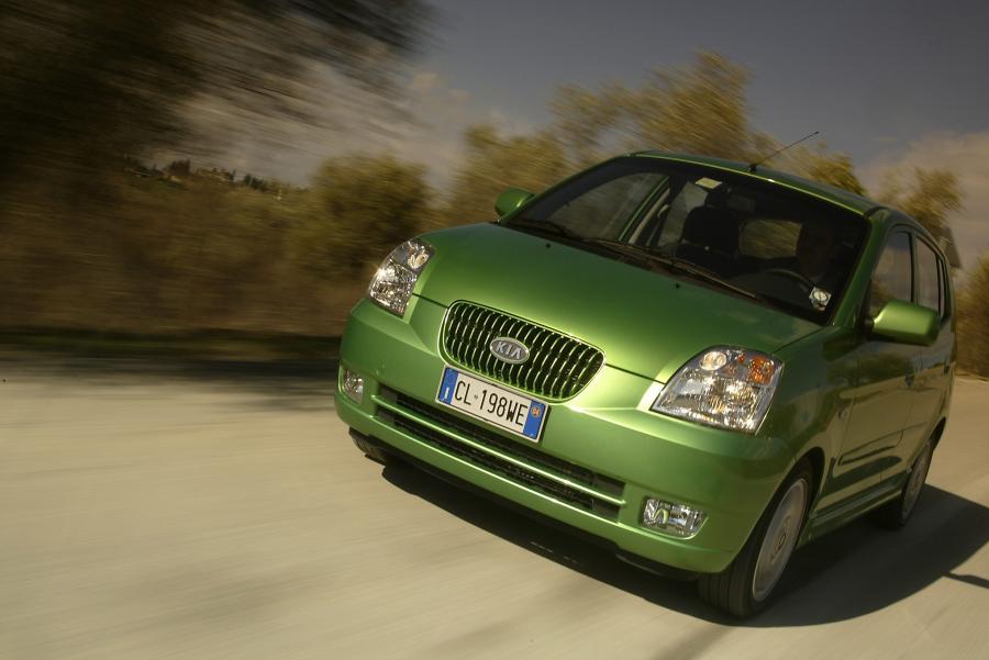  Kia Picanto 2005 года  (фото 16 из 126)